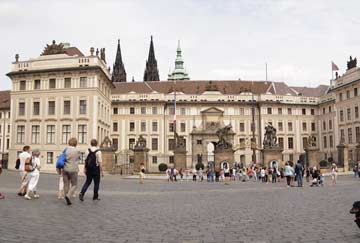 Visitar el palacio real de Praga