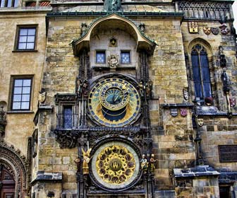 Visitar el reloj astronómico Praga